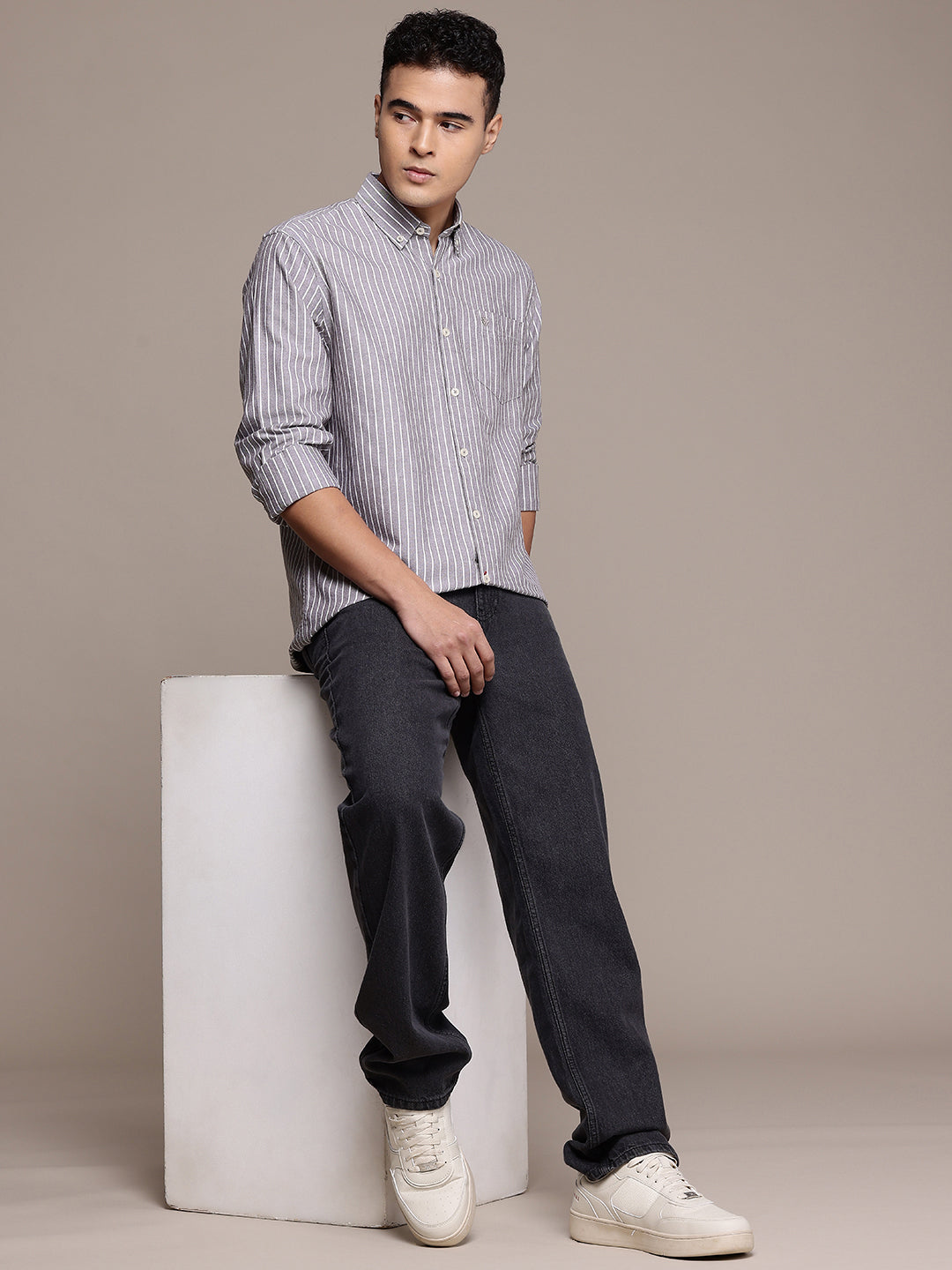 Maroon Full Sleeve Chambray Cotton Shirt